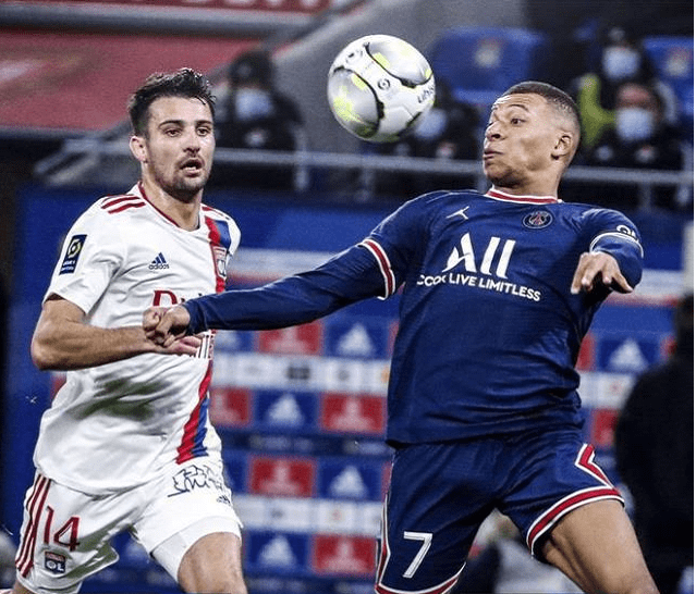 u8电竞包含国际比赛日突围战来临;武汉三镇围绕法甲主帅复盘;管理层满意;轮换策略成焦点的词条